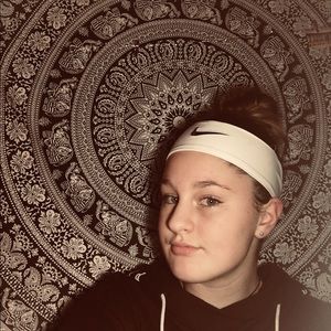 Meet your Posher, Gretchen